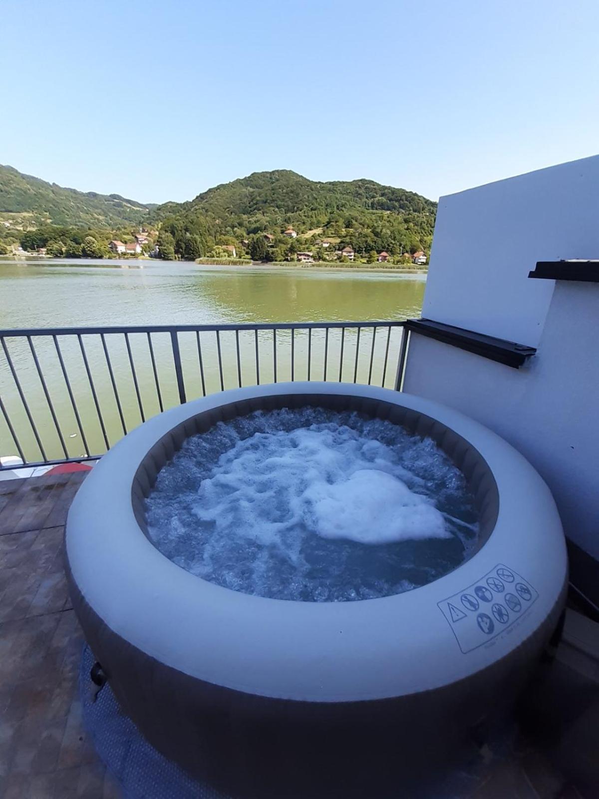 Vila Oaza - Zvornicko Jezero Ζβόρνικ Εξωτερικό φωτογραφία