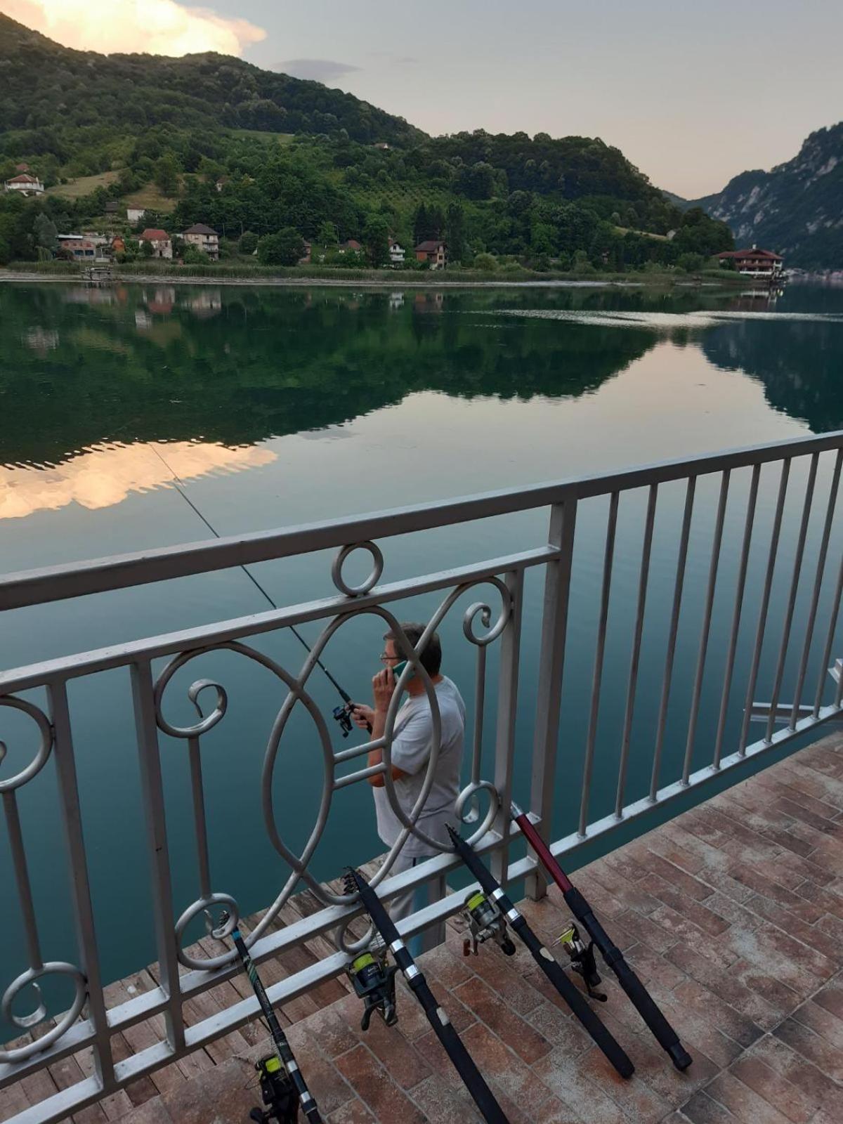 Vila Oaza - Zvornicko Jezero Ζβόρνικ Εξωτερικό φωτογραφία